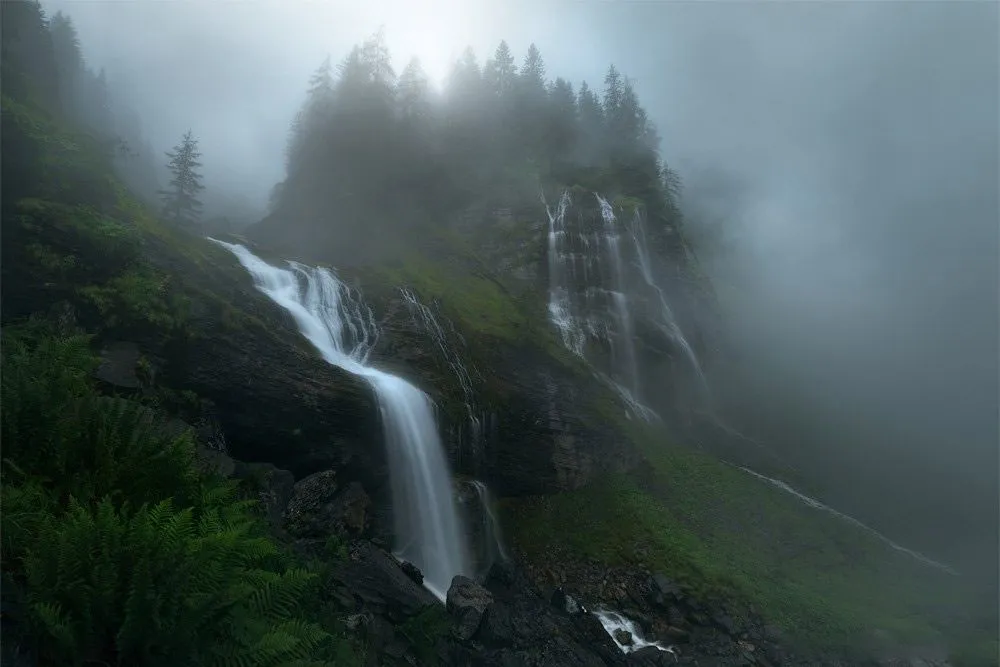 摄影师Enrico Fossati黑暗情绪风景摄影后期9套合集-中文字幕风光摄影教程 - 趣光影 www.aeown.com